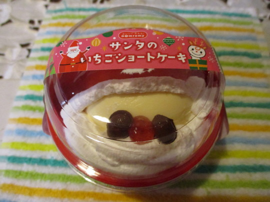 サンタのいちごショートケーキ(1).JPG