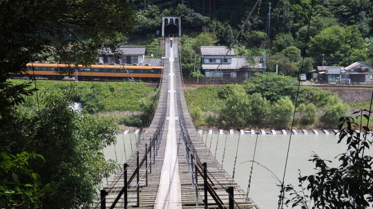 塩郷の吊橋(14).JPG